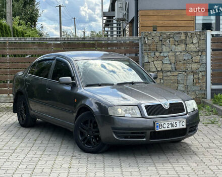 Серый Шкода Суперб, объемом двигателя 1.98 л и пробегом 364 тыс. км за 2650 $, фото 1 на Automoto.ua