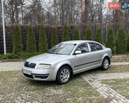 Серый Шкода Суперб, объемом двигателя 2.77 л и пробегом 327 тыс. км за 5500 $, фото 9 на Automoto.ua