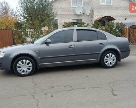 Сірий Шкода Суперб, об'ємом двигуна 2.5 л та пробігом 320 тис. км за 4750 $, фото 7 на Automoto.ua