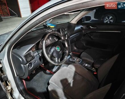 Шкода Суперб 2004 в Сумах на Automoto.ua Серый Шкода Суперб, объемом двигателя 1.78 л и пробегом 309 тыс. км за 4900 $, фото 4 на Automoto.ua