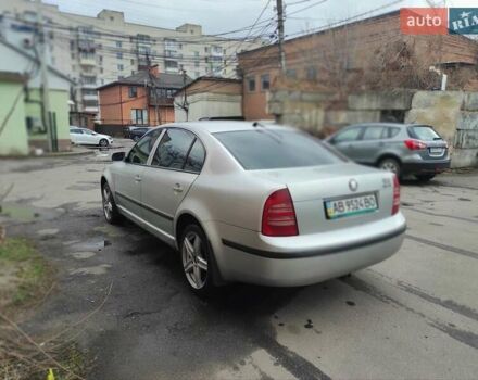 Шкода Суперб 2004 в Виннице на Automoto.ua Серый Шкода Суперб, объемом двигателя 1.8 л и пробегом 445 тыс. км за 5100 $, фото 4 на Automoto.ua