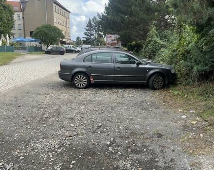 Сірий Шкода Суперб, об'ємом двигуна 1.9 л та пробігом 390 тис. км за 2100 $, фото 1 на Automoto.ua