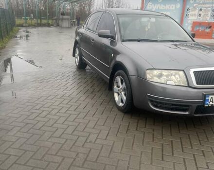 Серый Шкода Суперб, объемом двигателя 1.8 л и пробегом 260 тыс. км за 5300 $, фото 2 на Automoto.ua