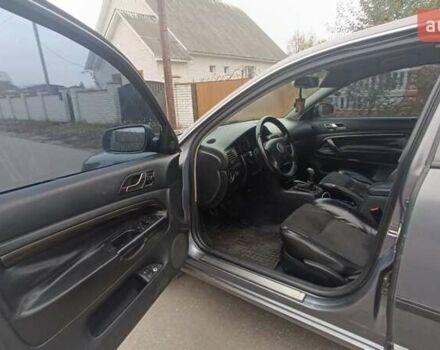 Сірий Шкода Суперб, об'ємом двигуна 2.5 л та пробігом 320 тис. км за 4750 $, фото 4 на Automoto.ua