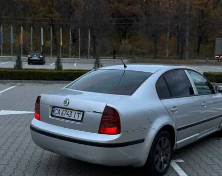 Шкода Суперб 2005 у Вінниці на Automoto.ua Сірий Шкода Суперб, об'ємом двигуна 1.9 л та пробігом 282 тис. км за 4550 $, фото 11 на Automoto.ua