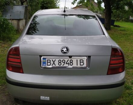 Серый Шкода Суперб, объемом двигателя 1.9 л и пробегом 300 тыс. км за 3018 $, фото 3 на Automoto.ua