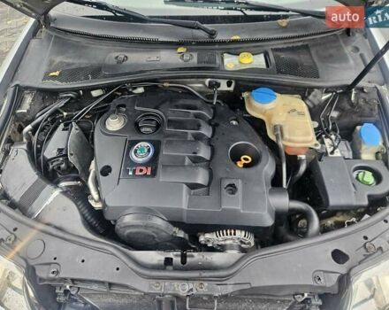 Серый Шкода Суперб, объемом двигателя 1.9 л и пробегом 281 тыс. км за 4200 $, фото 17 на Automoto.ua