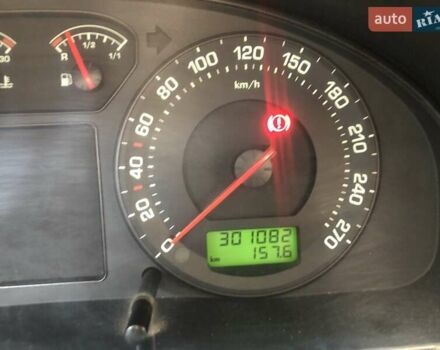 Шкода Суперб 2005 в Кропивницком (Кировограде) на Automoto.ua Серый Шкода Суперб, объемом двигателя 1.9 л и пробегом 302 тыс. км за 6500 $, фото 11 на Automoto.ua