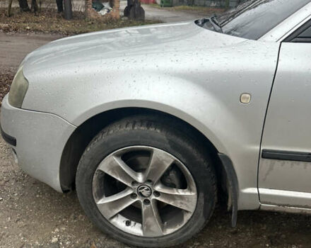 Серый Шкода Суперб, объемом двигателя 1.78 л и пробегом 324 тыс. км за 5300 $, фото 7 на Automoto.ua