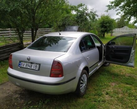 Серый Шкода Суперб, объемом двигателя 1.9 л и пробегом 300 тыс. км за 3018 $, фото 4 на Automoto.ua