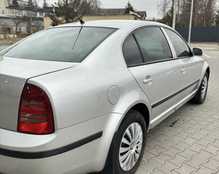 Серый Шкода Суперб, объемом двигателя 1.9 л и пробегом 250 тыс. км за 5099 $, фото 2 на Automoto.ua