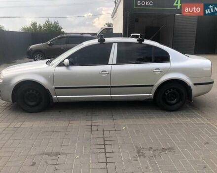 Шкода Суперб 2005 в Кропивницком (Кировограде) на Automoto.ua Серый Шкода Суперб, объемом двигателя 1.9 л и пробегом 302 тыс. км за 6500 $, фото 1 на Automoto.ua
