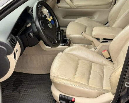 Серый Шкода Суперб, объемом двигателя 2.5 л и пробегом 295 тыс. км за 5700 $, фото 8 на Automoto.ua