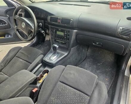 Серый Шкода Суперб, объемом двигателя 1.9 л и пробегом 281 тыс. км за 4200 $, фото 25 на Automoto.ua