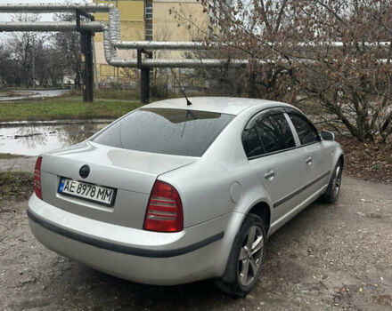 Серый Шкода Суперб, объемом двигателя 1.78 л и пробегом 324 тыс. км за 5300 $, фото 1 на Automoto.ua