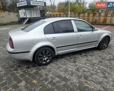 Серый Шкода Суперб, объемом двигателя 1.9 л и пробегом 281 тыс. км за 4200 $, фото 14 на Automoto.ua