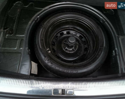 Шкода Суперб 2005 у Любомль на Automoto.ua Сірий Шкода Суперб, об'ємом двигуна 2.5 л та пробігом 290 тис. км за 5500 $, фото 21 на Automoto.ua