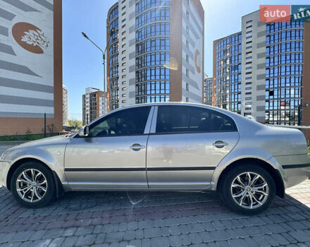 Серый Шкода Суперб, объемом двигателя 1.78 л и пробегом 267 тыс. км за 4500 $, фото 2 на Automoto.ua