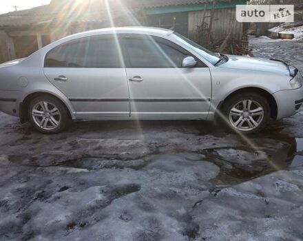 Серый Шкода Суперб, объемом двигателя 1.8 л и пробегом 281 тыс. км за 3800 $, фото 2 на Automoto.ua