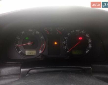 Сірий Шкода Суперб, об'ємом двигуна 1.78 л та пробігом 340 тис. км за 2999 $, фото 24 на Automoto.ua