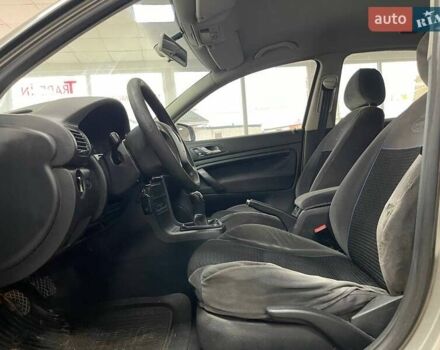 Сірий Шкода Суперб, об'ємом двигуна 1.8 л та пробігом 245 тис. км за 6490 $, фото 18 на Automoto.ua