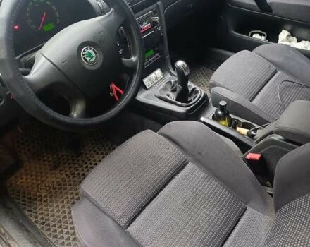 Серый Шкода Суперб, объемом двигателя 1.78 л и пробегом 140 тыс. км за 6200 $, фото 3 на Automoto.ua