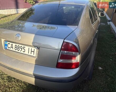 Серый Шкода Суперб, объемом двигателя 1.8 л и пробегом 256 тыс. км за 5200 $, фото 1 на Automoto.ua