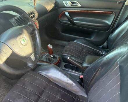 Серый Шкода Суперб, объемом двигателя 1.8 л и пробегом 256 тыс. км за 5200 $, фото 6 на Automoto.ua