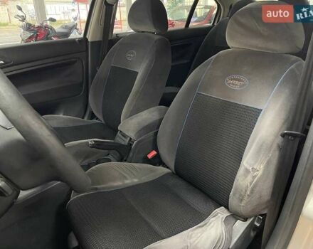 Сірий Шкода Суперб, об'ємом двигуна 1.8 л та пробігом 245 тис. км за 6490 $, фото 20 на Automoto.ua