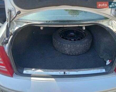 Серый Шкода Суперб, объемом двигателя 1.78 л и пробегом 378 тыс. км за 3650 $, фото 11 на Automoto.ua