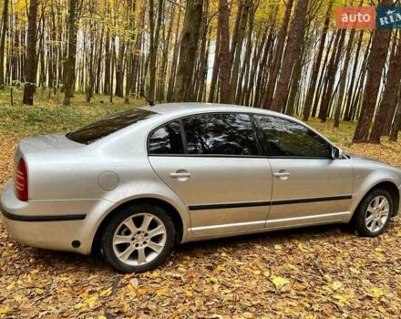 Серый Шкода Суперб, объемом двигателя 1.78 л и пробегом 300 тыс. км за 5500 $, фото 7 на Automoto.ua