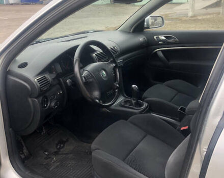 Серый Шкода Суперб, объемом двигателя 2 л и пробегом 350 тыс. км за 2599 $, фото 10 на Automoto.ua