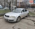 Серый Шкода Суперб, объемом двигателя 2.5 л и пробегом 304 тыс. км за 6600 $, фото 1 на Automoto.ua
