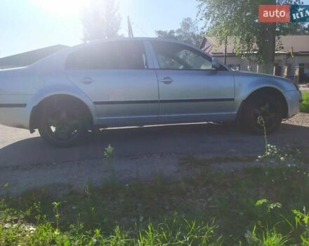 Серый Шкода Суперб, объемом двигателя 1.78 л и пробегом 234 тыс. км за 5699 $, фото 12 на Automoto.ua