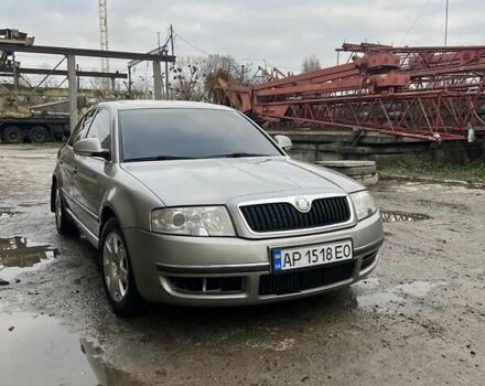 Серый Шкода Суперб, объемом двигателя 2 л и пробегом 245 тыс. км за 5600 $, фото 6 на Automoto.ua