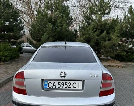 Серый Шкода Суперб, объемом двигателя 1.78 л и пробегом 329 тыс. км за 4800 $, фото 11 на Automoto.ua