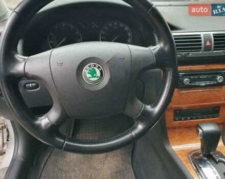 Серый Шкода Суперб, объемом двигателя 1.8 л и пробегом 168 тыс. км за 6100 $, фото 17 на Automoto.ua