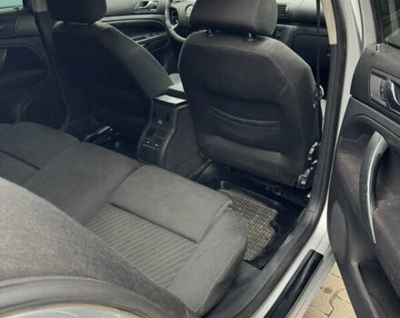 Серый Шкода Суперб, объемом двигателя 1.78 л и пробегом 212 тыс. км за 5400 $, фото 11 на Automoto.ua