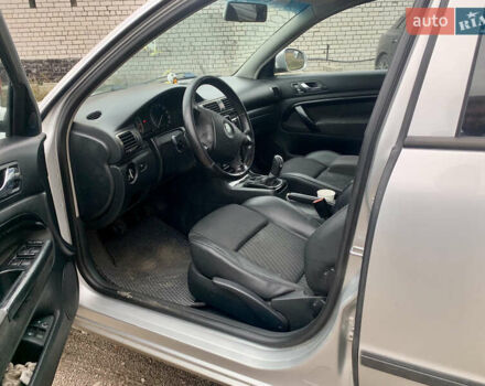 Серый Шкода Суперб, объемом двигателя 1.78 л и пробегом 368 тыс. км за 4650 $, фото 5 на Automoto.ua