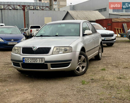 Серый Шкода Суперб, объемом двигателя 1.78 л и пробегом 368 тыс. км за 4650 $, фото 1 на Automoto.ua