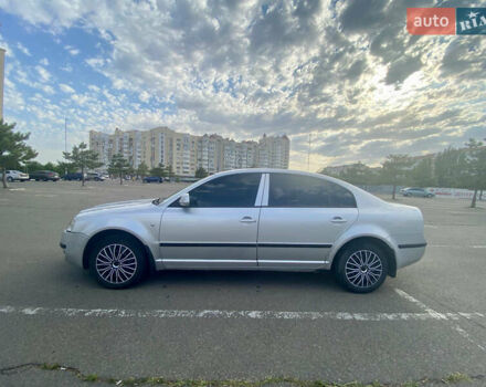 Серый Шкода Суперб, объемом двигателя 1.8 л и пробегом 295 тыс. км за 4500 $, фото 2 на Automoto.ua