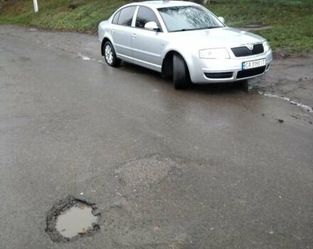 Серый Шкода Суперб, объемом двигателя 1.78 л и пробегом 193 тыс. км за 6200 $, фото 3 на Automoto.ua