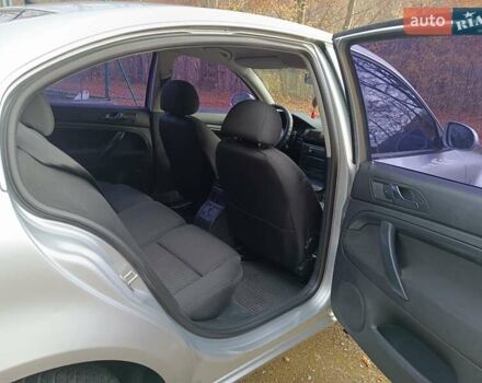 Сірий Шкода Суперб, об'ємом двигуна 1.9 л та пробігом 220 тис. км за 5400 $, фото 10 на Automoto.ua