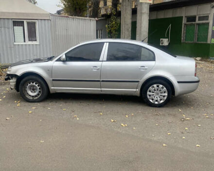 Серый Шкода Суперб, объемом двигателя 1.78 л и пробегом 340 тыс. км за 3299 $, фото 3 на Automoto.ua