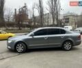 Серый Шкода Суперб, объемом двигателя 1.8 л и пробегом 213 тыс. км за 8000 $, фото 4 на Automoto.ua