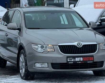 Серый Шкода Суперб, объемом двигателя 1.8 л и пробегом 88 тыс. км за 8200 $, фото 4 на Automoto.ua