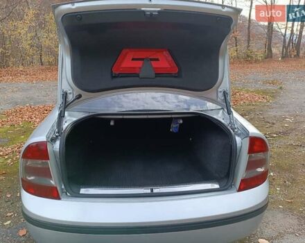 Сірий Шкода Суперб, об'ємом двигуна 1.9 л та пробігом 220 тис. км за 5400 $, фото 24 на Automoto.ua