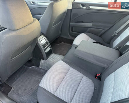 Сірий Шкода Суперб, об'ємом двигуна 0 л та пробігом 87 тис. км за 8000 $, фото 7 на Automoto.ua