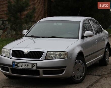 Серый Шкода Суперб, объемом двигателя 1.78 л и пробегом 168 тыс. км за 4700 $, фото 3 на Automoto.ua