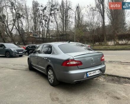 Серый Шкода Суперб, объемом двигателя 1.8 л и пробегом 213 тыс. км за 8000 $, фото 5 на Automoto.ua